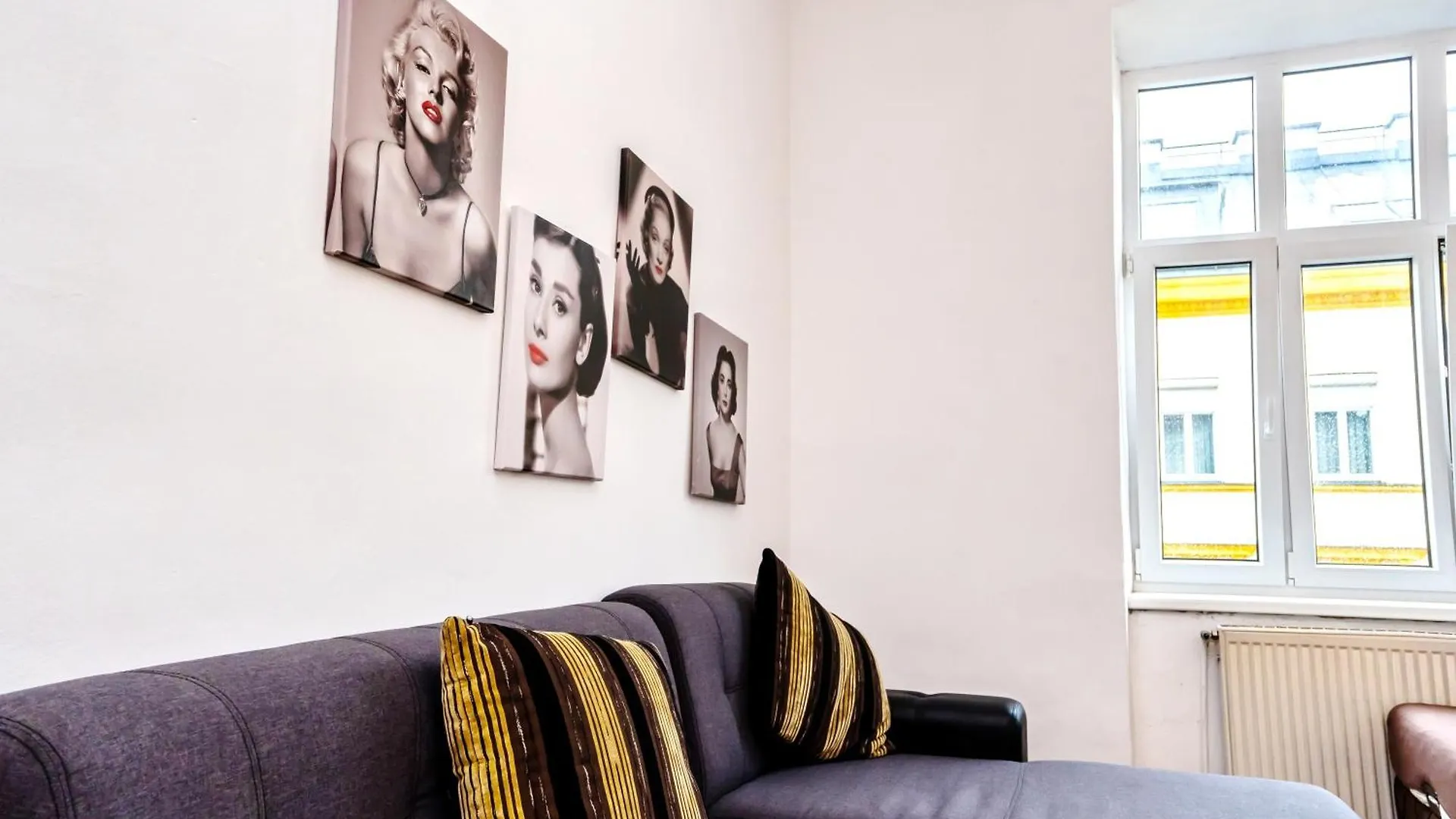 Family Apartments Near Schoenbrunn Palace Hl Vienna