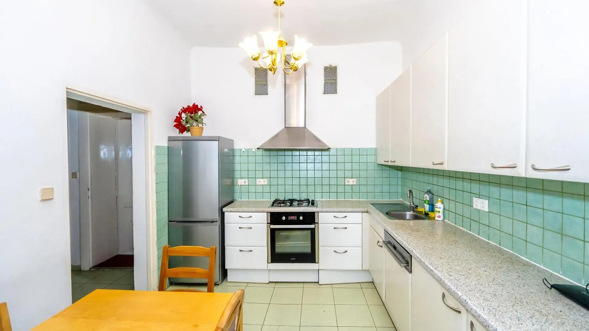 Family Apartments Near Schoenbrunn Palace Hl Vienna