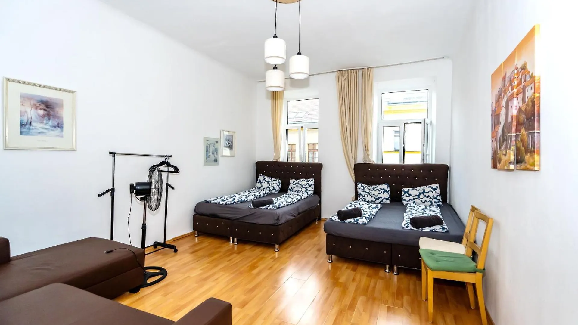 Family Apartments Near Schoenbrunn Palace Hl Vienna