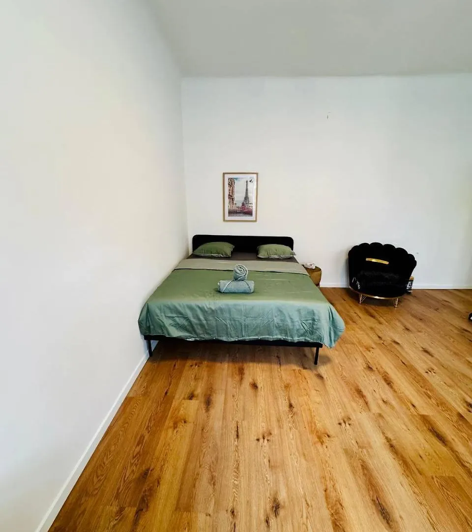 Family Apartments Near Schoenbrunn Palace Hl Vienna 0*,  Austria
