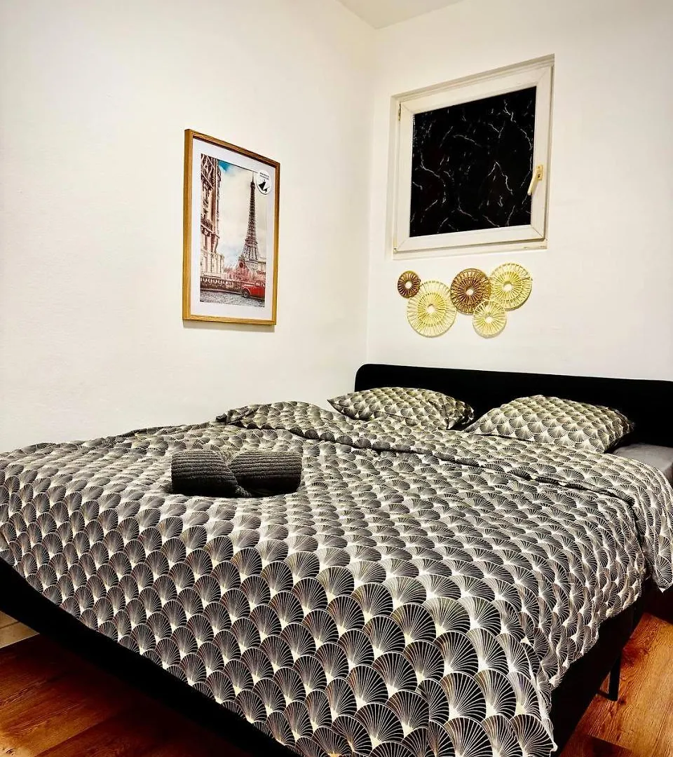 Family Apartments Near Schoenbrunn Palace Hl 维也纳