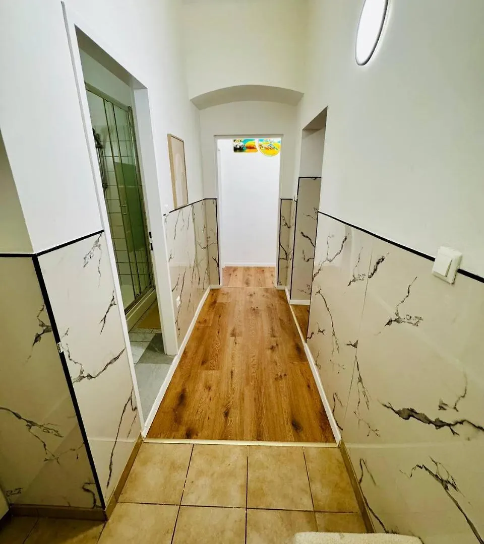 Family Apartments Near Schoenbrunn Palace Hl 维也纳