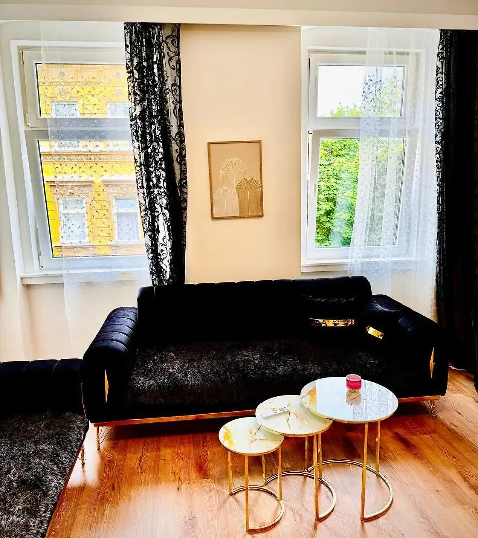 Family Apartments Near Schoenbrunn Palace Hl 维也纳